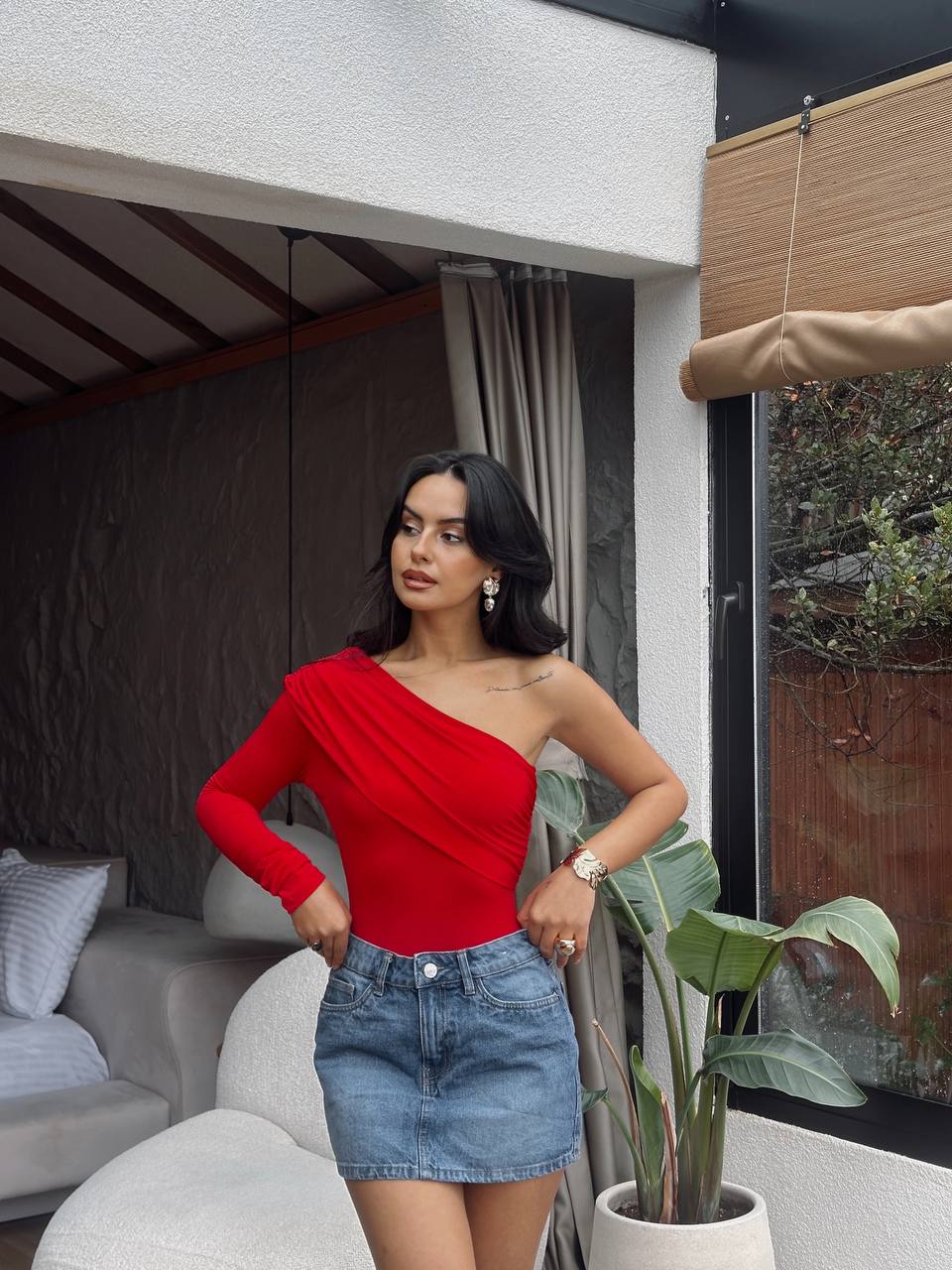 One shoulder bodysuit
