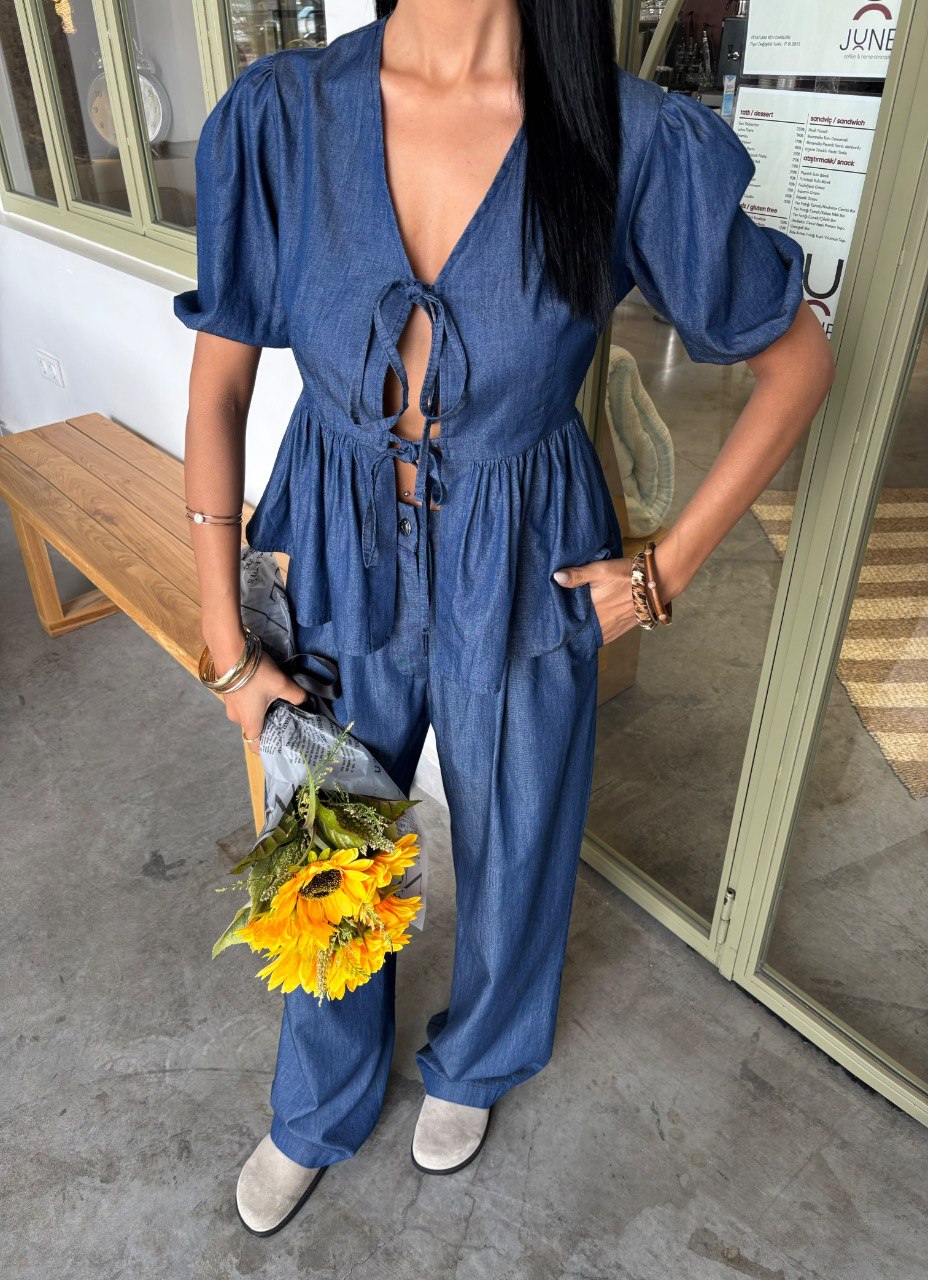 Denim Look Set with Tie