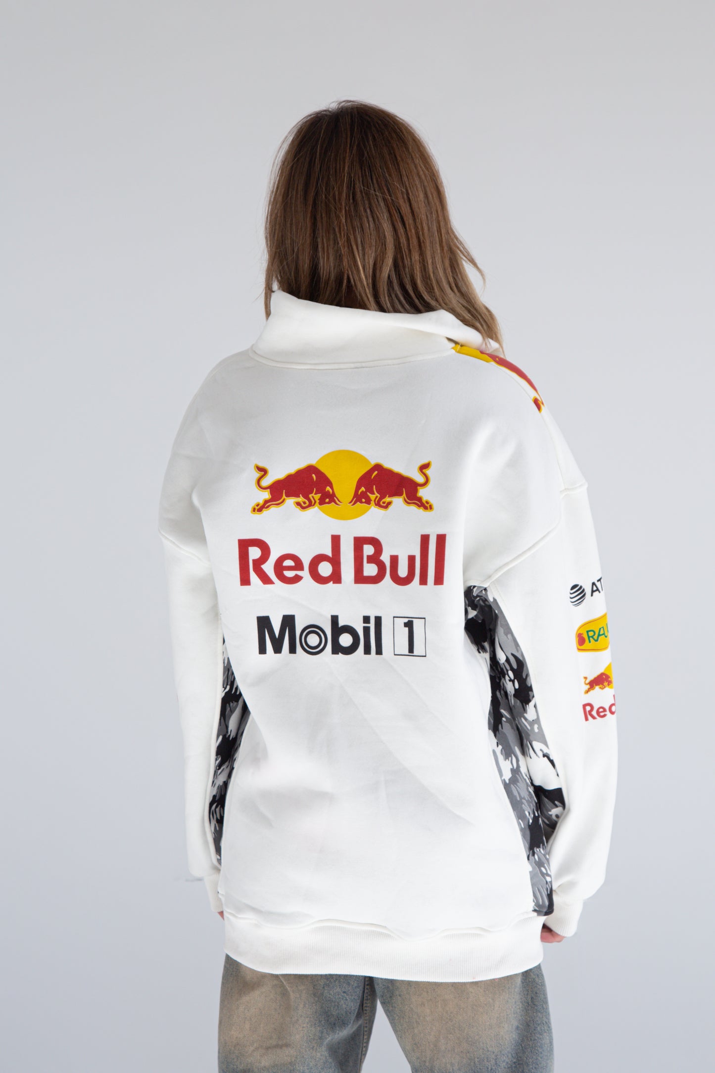 Redbull white Jumper / Hoodie