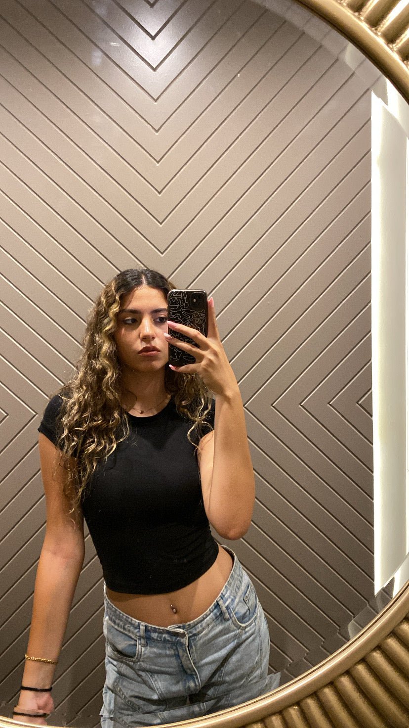 Black - Short sleeve basic top