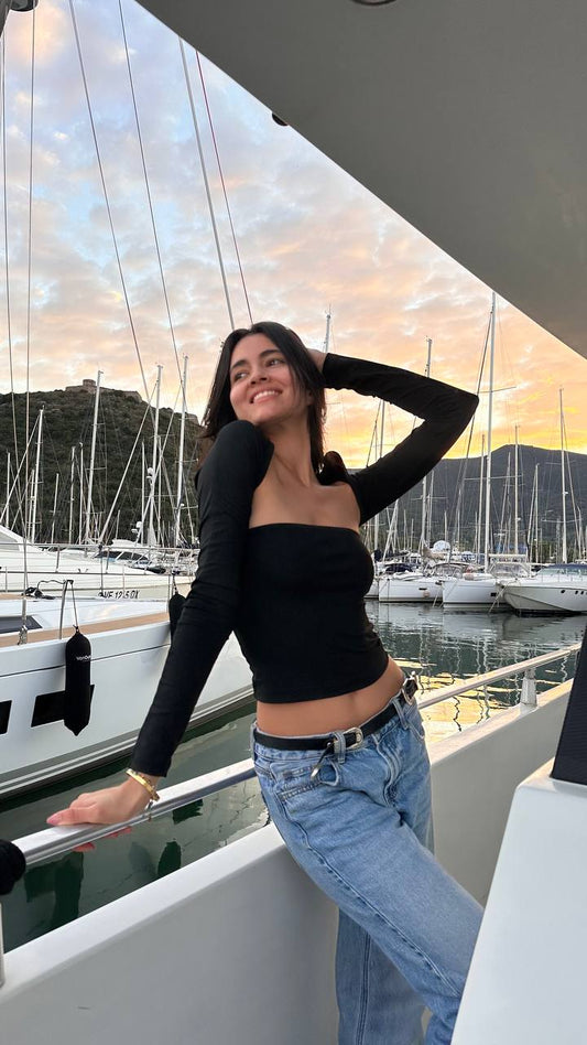 Black 2 pieces -  Off-shoulder Crop Tops Long Sleeve