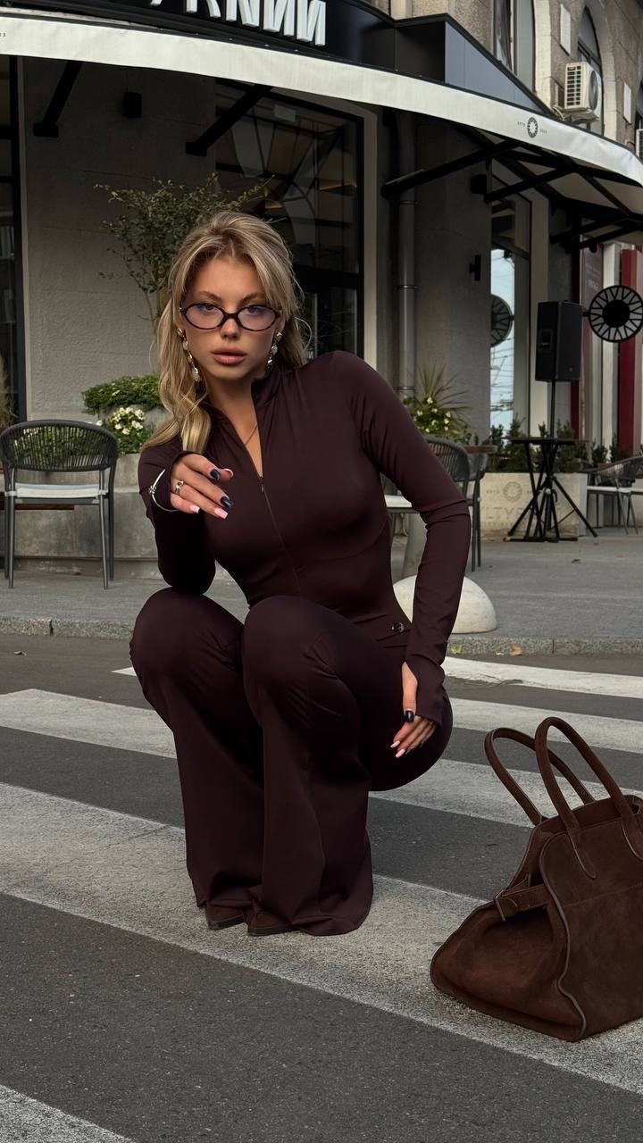 Brown JUMPSUIT (WITH CHARDON)