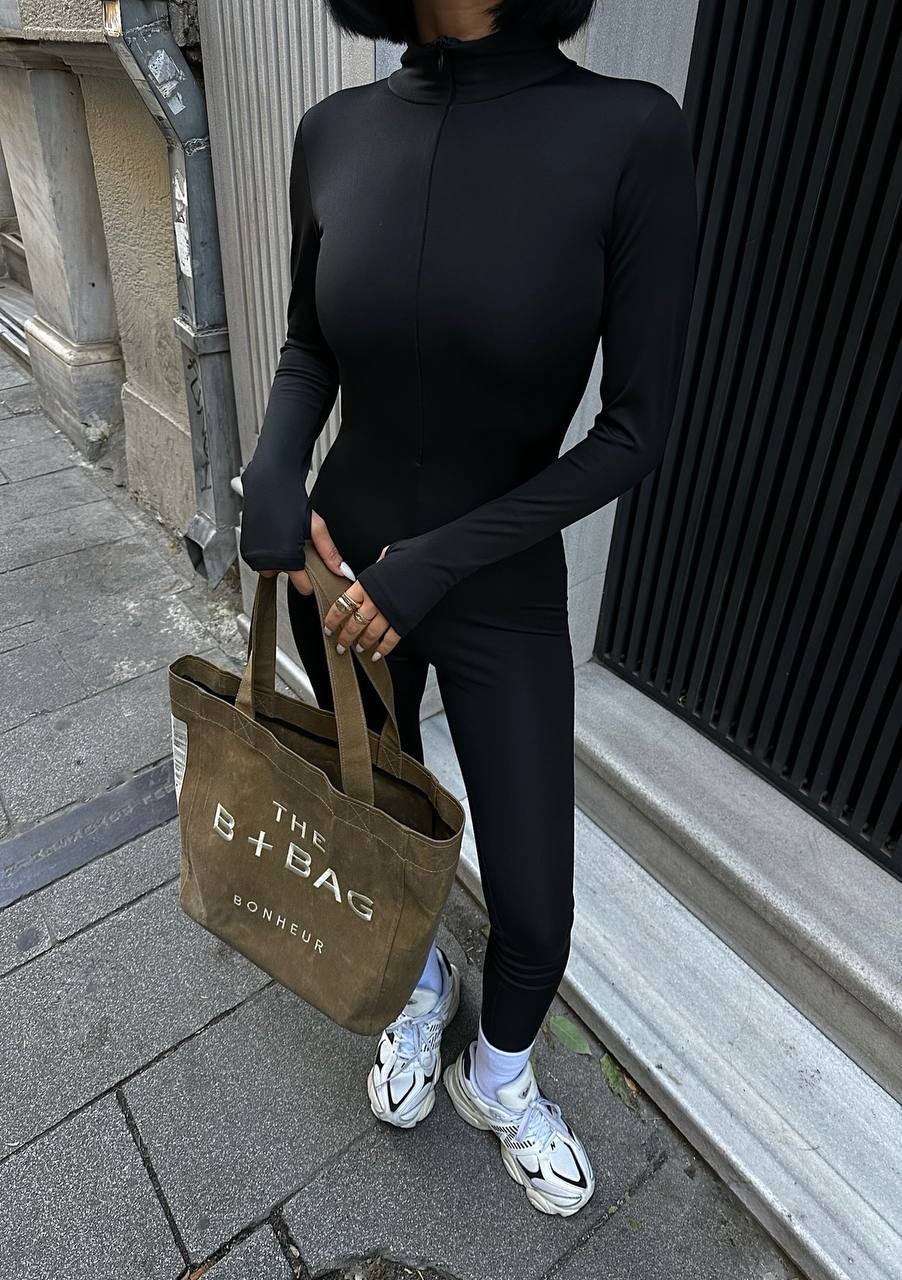 Black JUMPSUIT (FLEECE INSIDE)