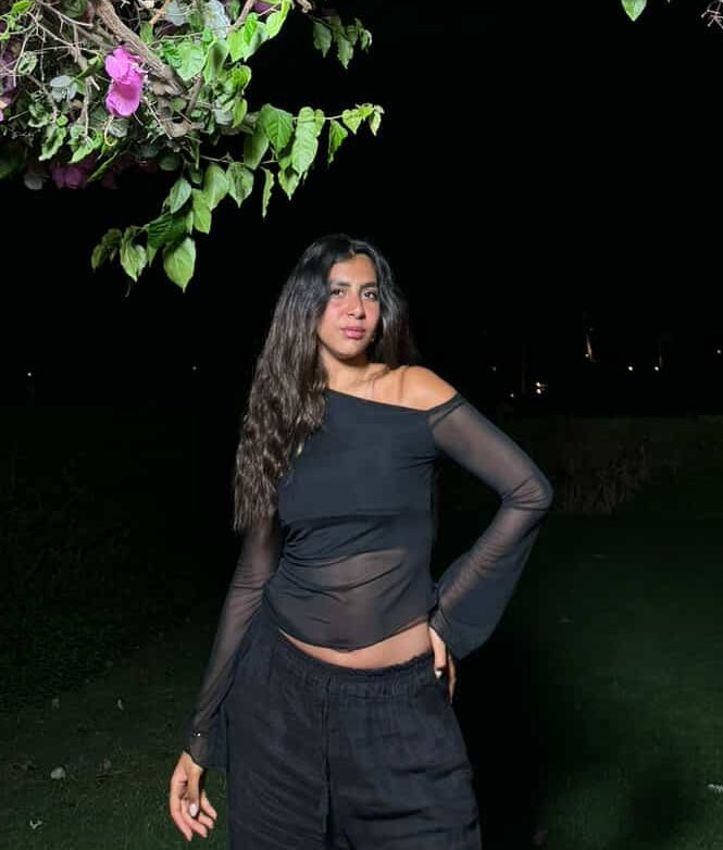 Black Asymmetric Top in Mesh