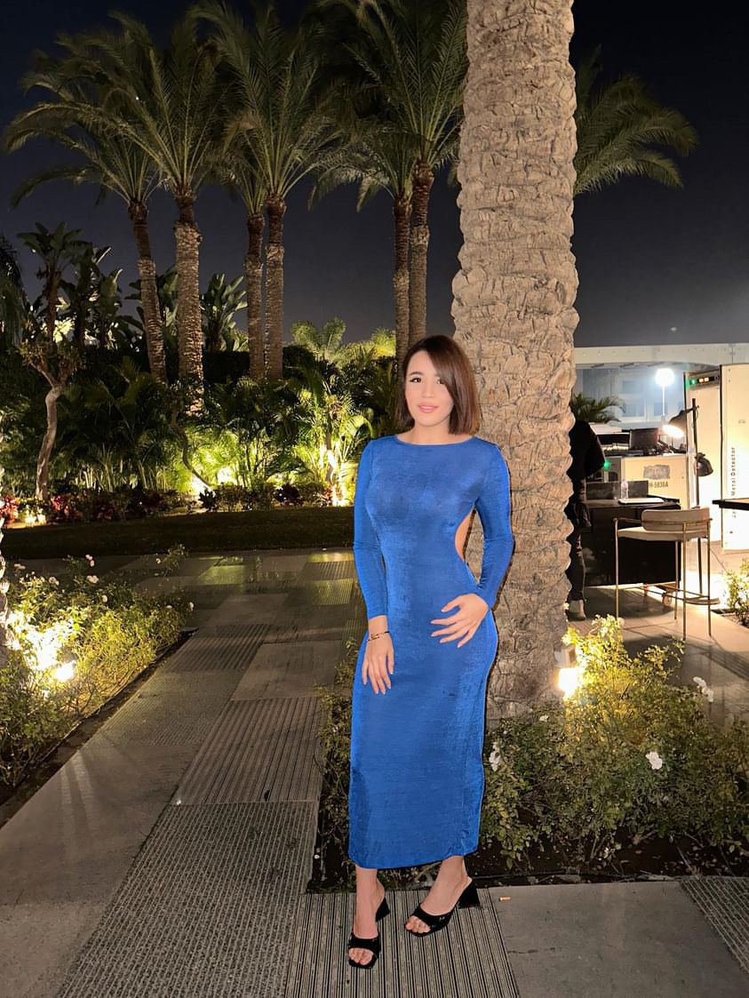 blue Back Detailed Midi Dress