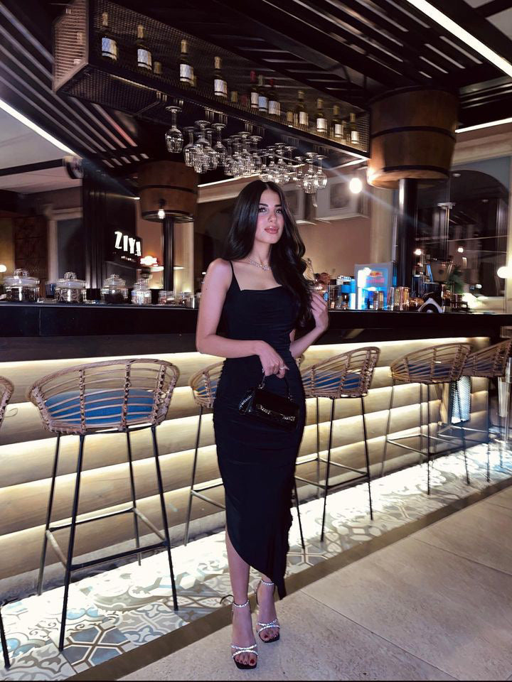 Black Pleated Knitted Dress
