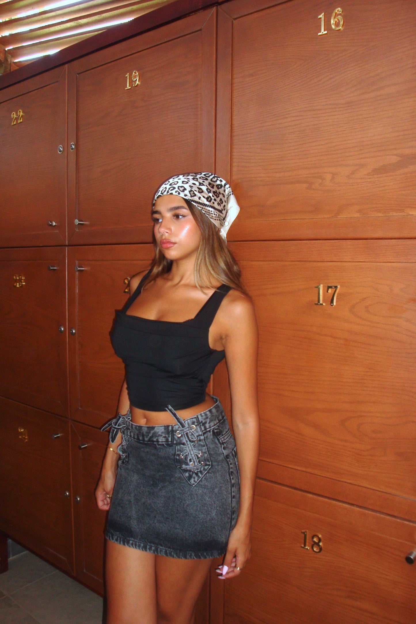 Black  Crop Top Sleeveless