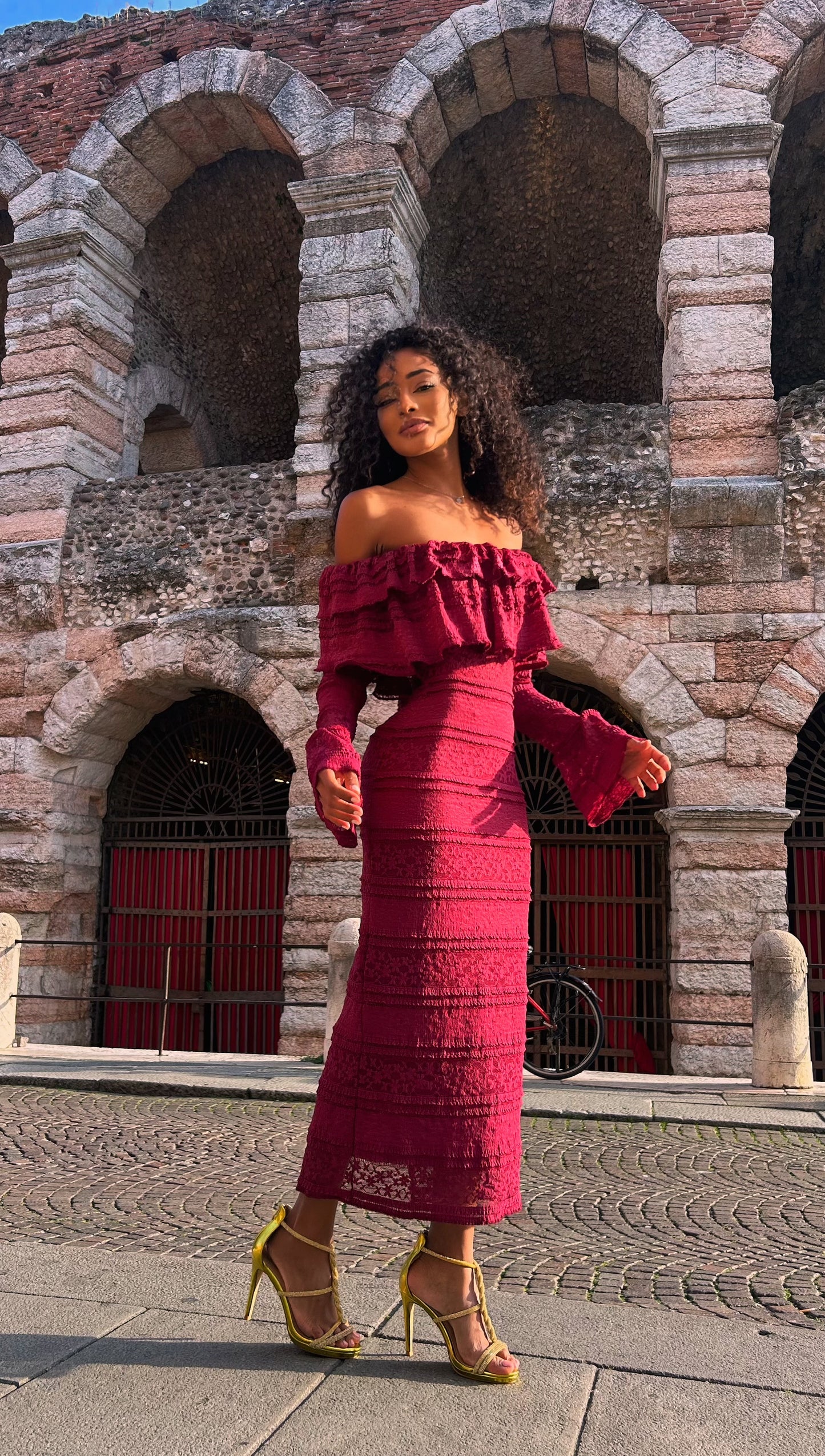 burghandy Vova Strapless Dress