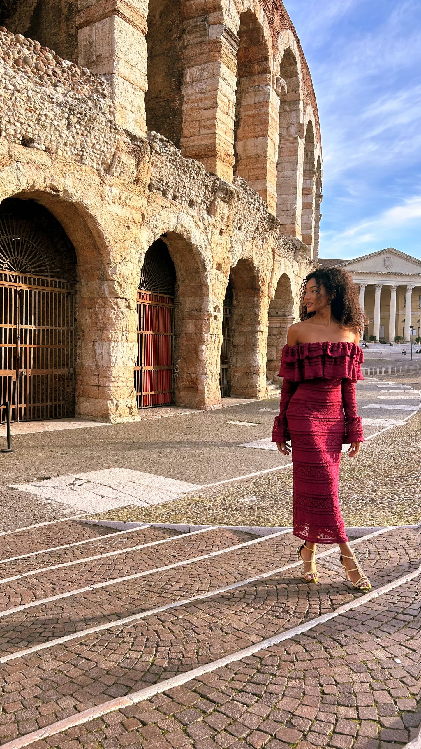 burghandy Vova Strapless Dress