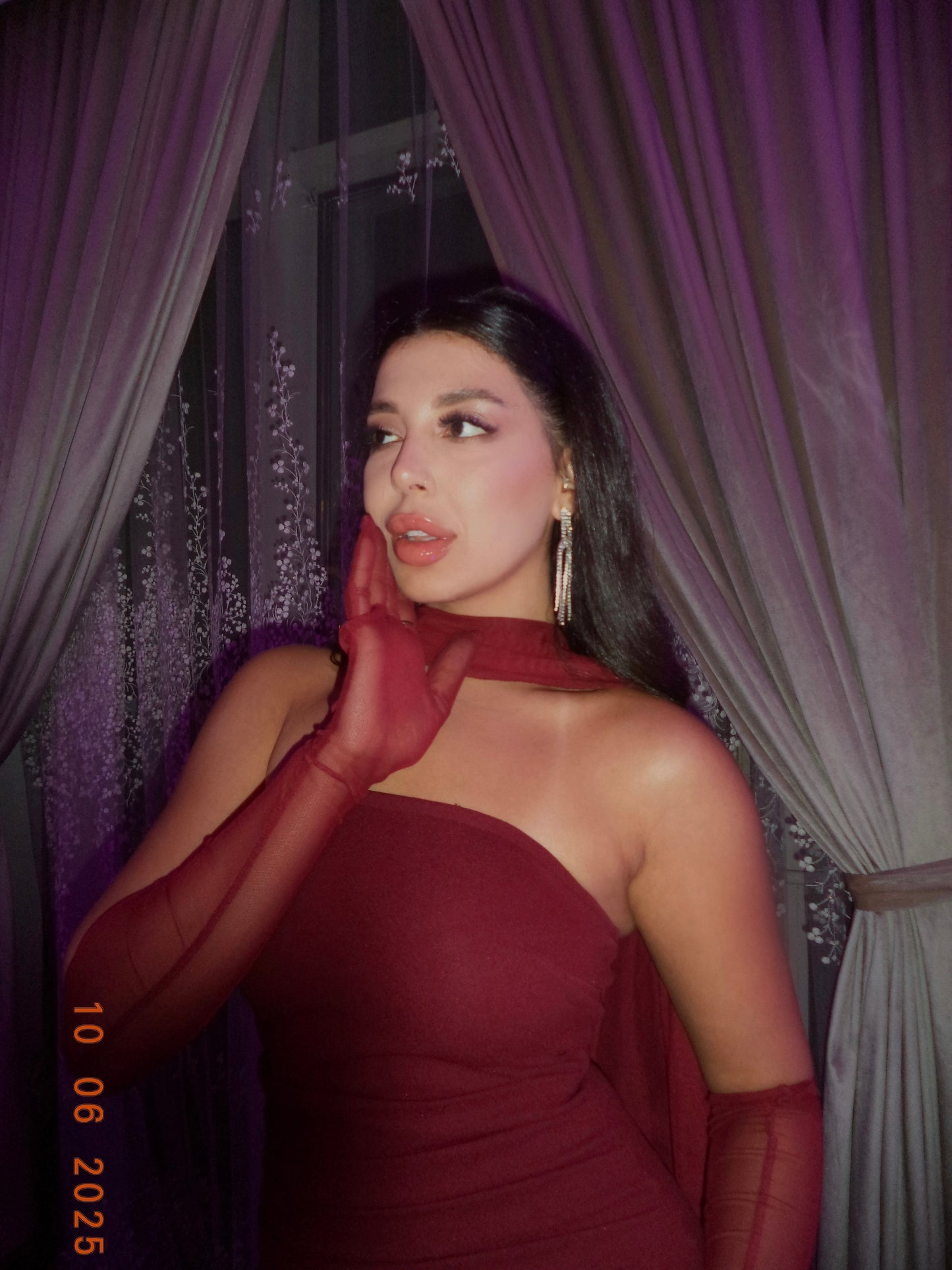 Burgundy SCUBA CREP FABRIC DRESS WITH MESH GLOVE