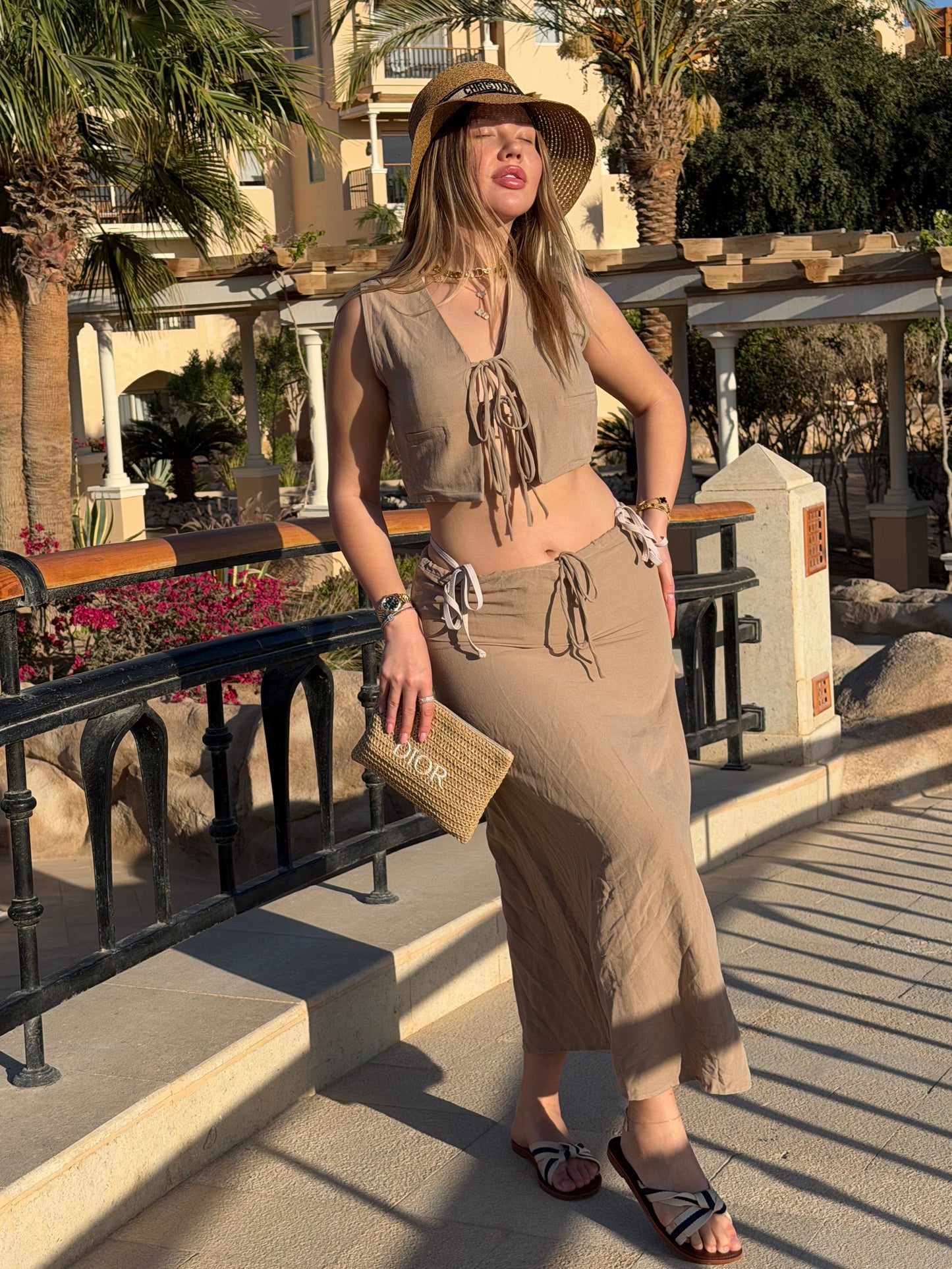 Tan Stellana Set
