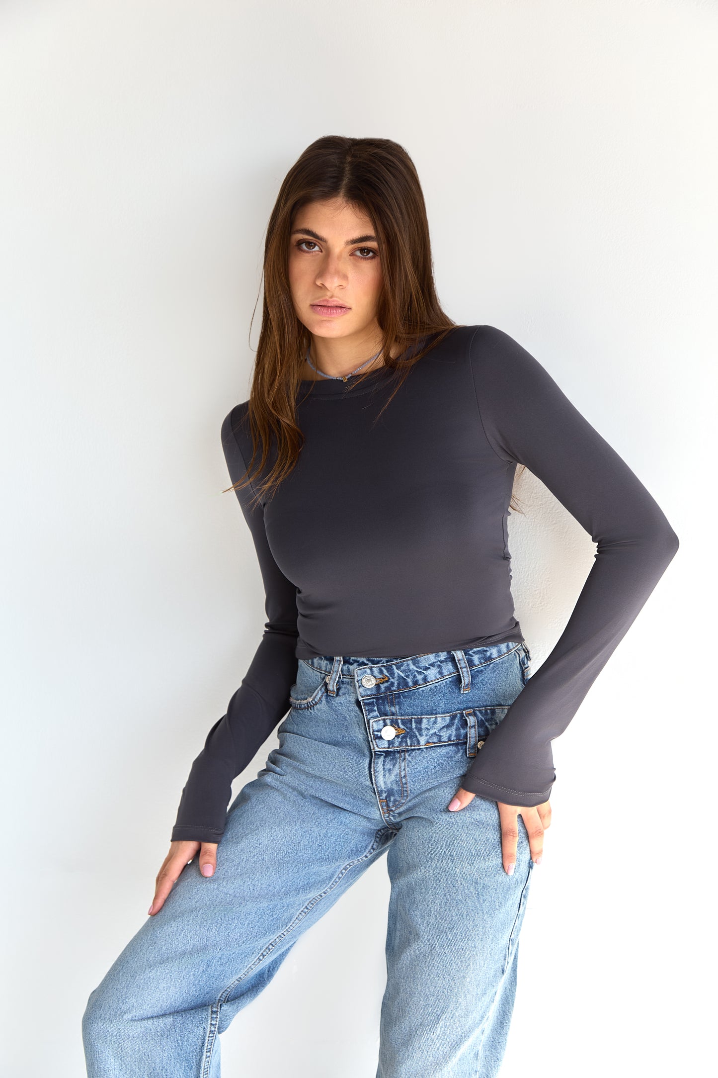 gray- long sleeve basic top