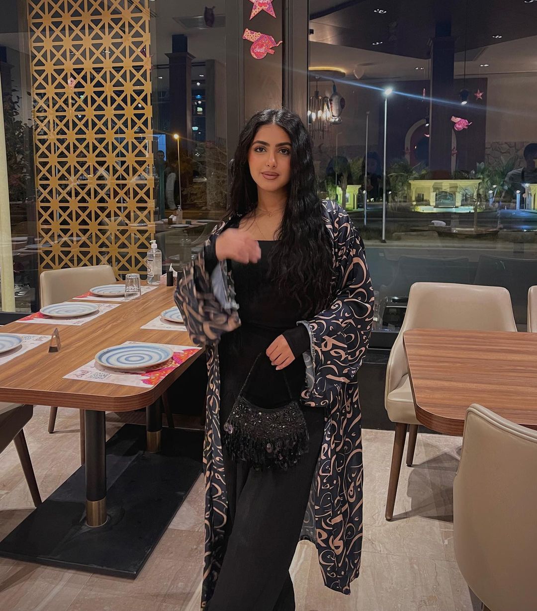 Satin kimono 11