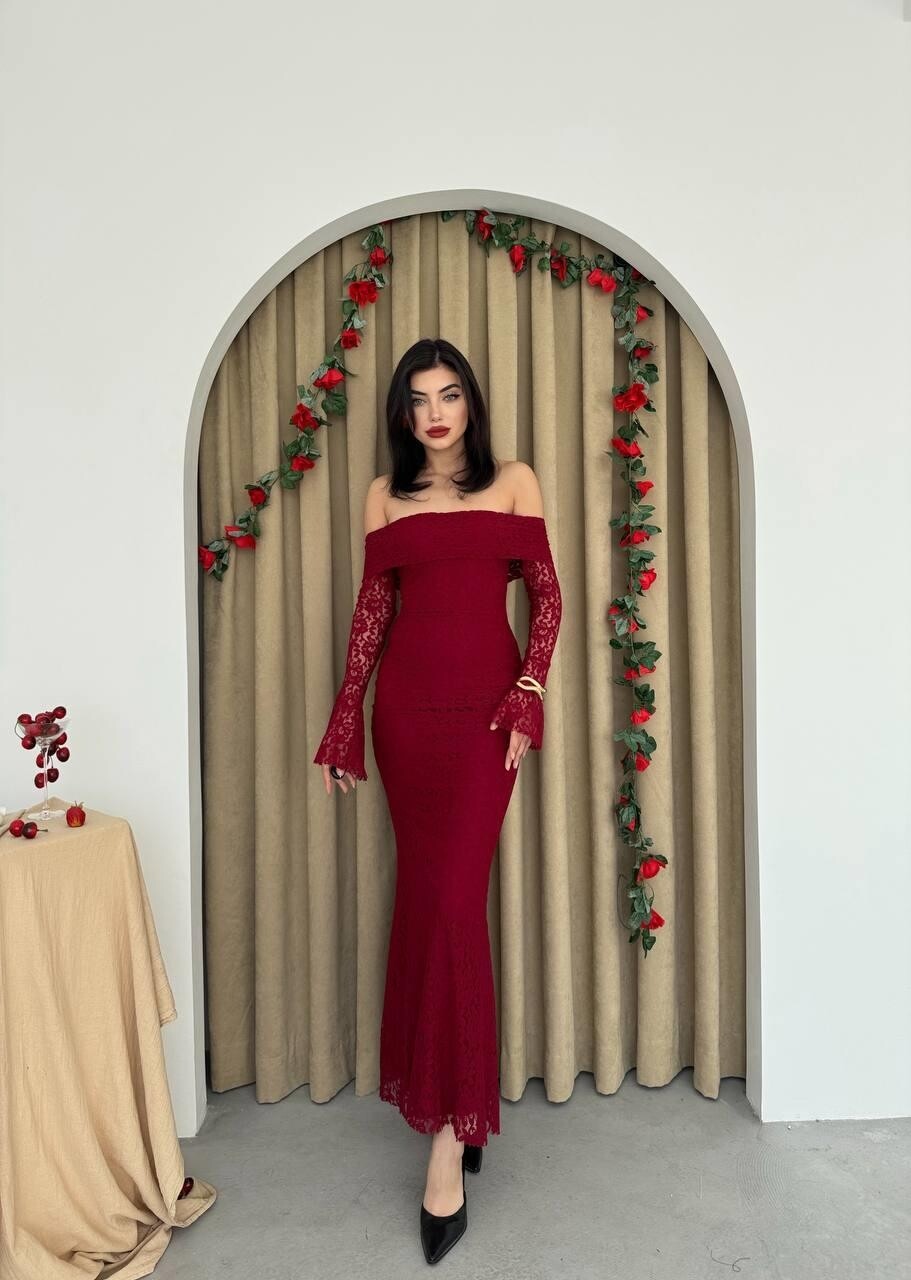 Burghandy Strapless Lace Dress
