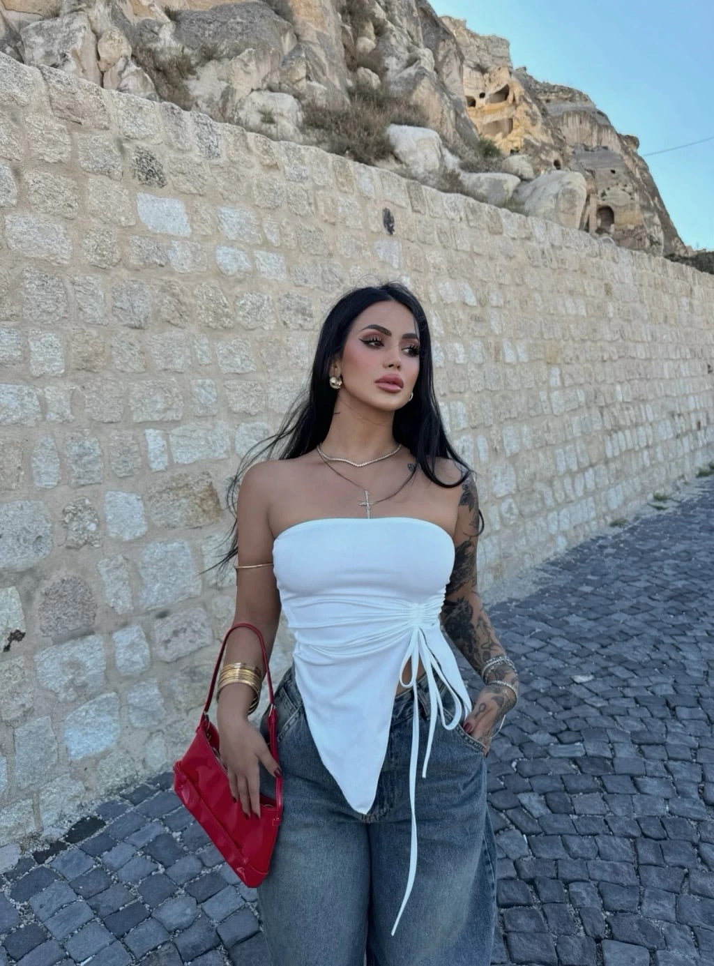White Side Rope Strapless blouse
