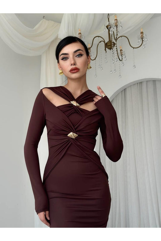 Brown Dande Brooch Detailed Dress