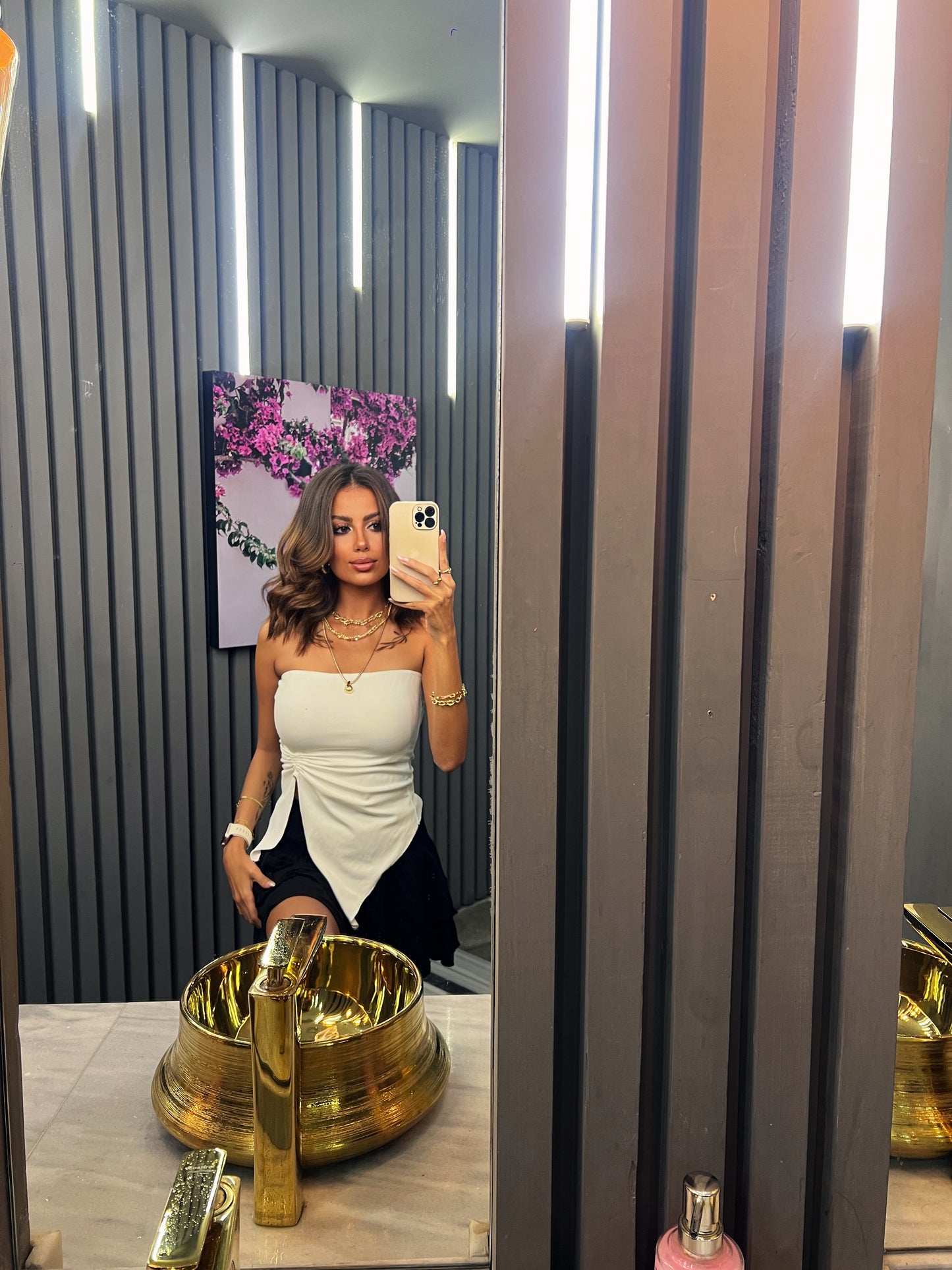 White Side Rope Strapless blouse
