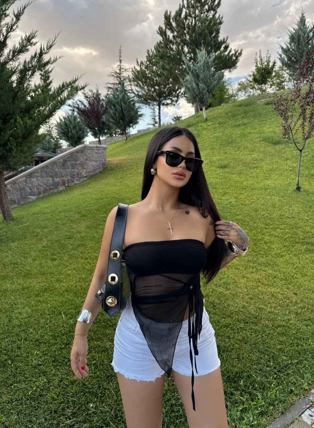 Black Crop Strapless Tulle Blouse
