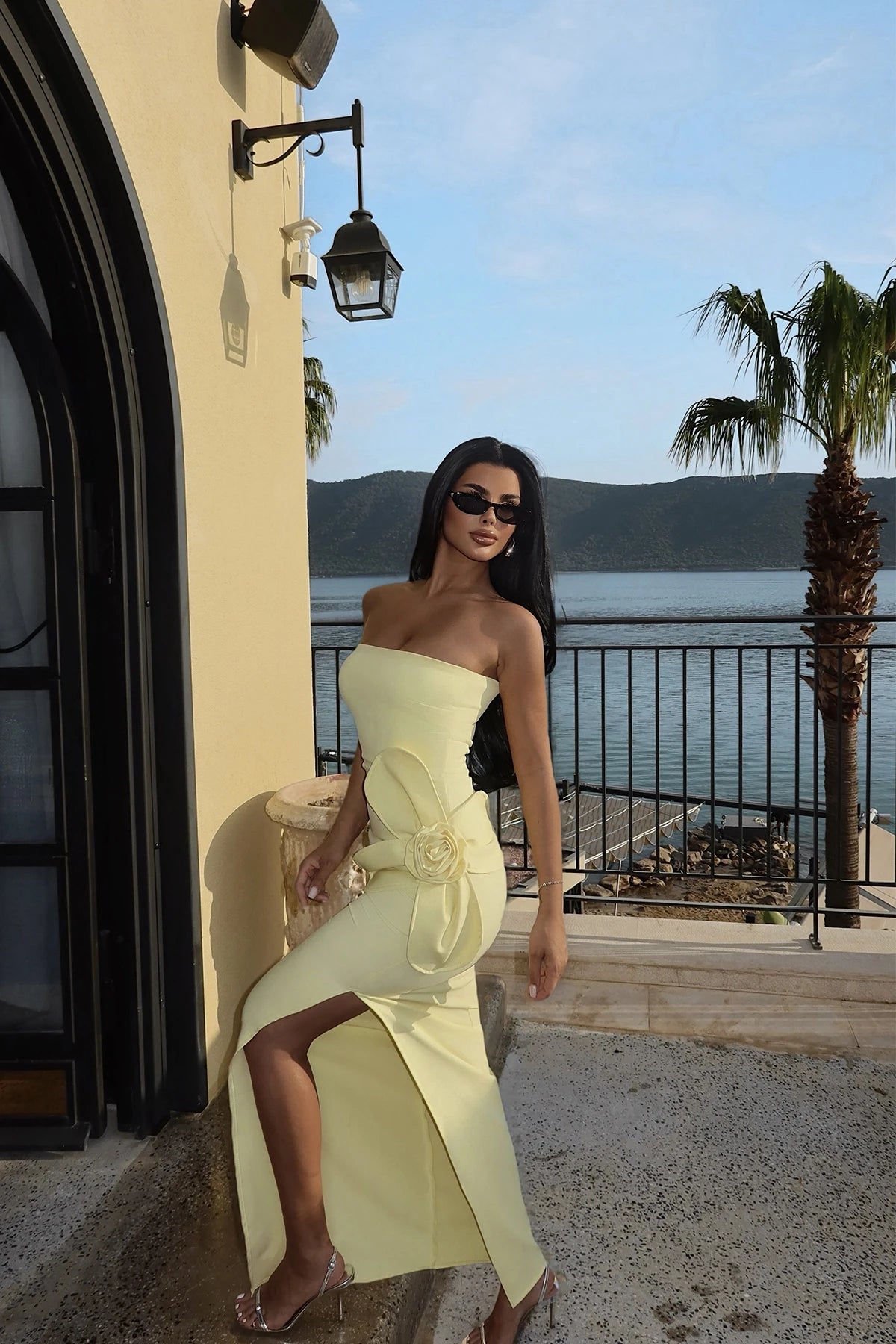 Yellow Daysi Strapless Dress