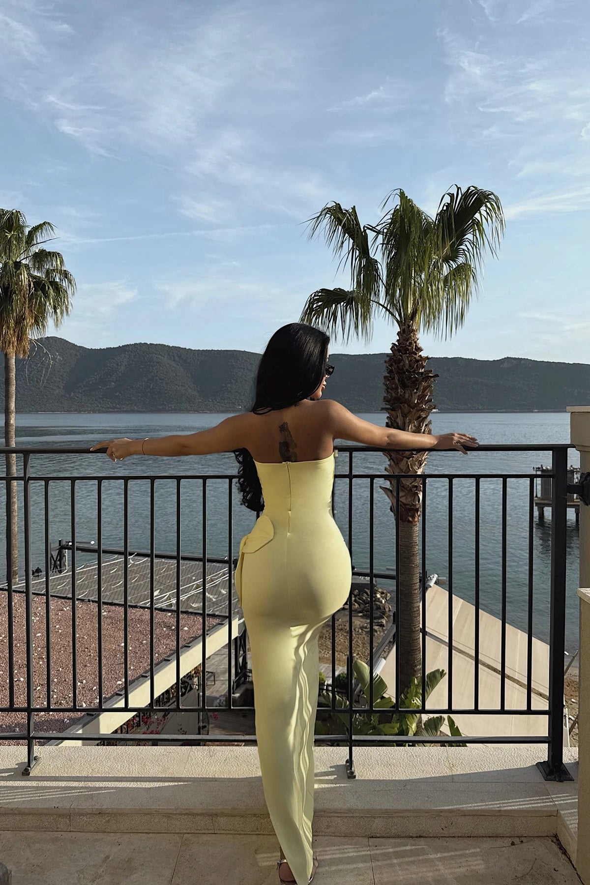 Yellow Daysi Strapless Dress